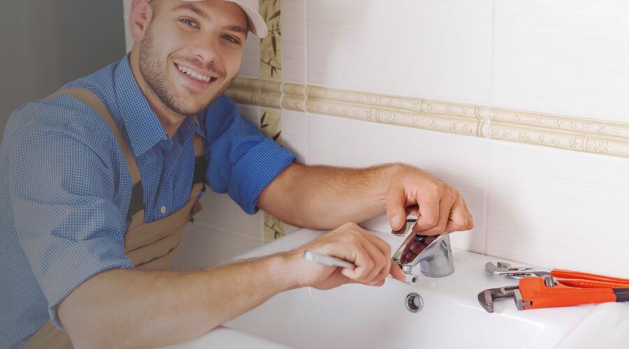 Professional clogged drains services in Hankamer, TX